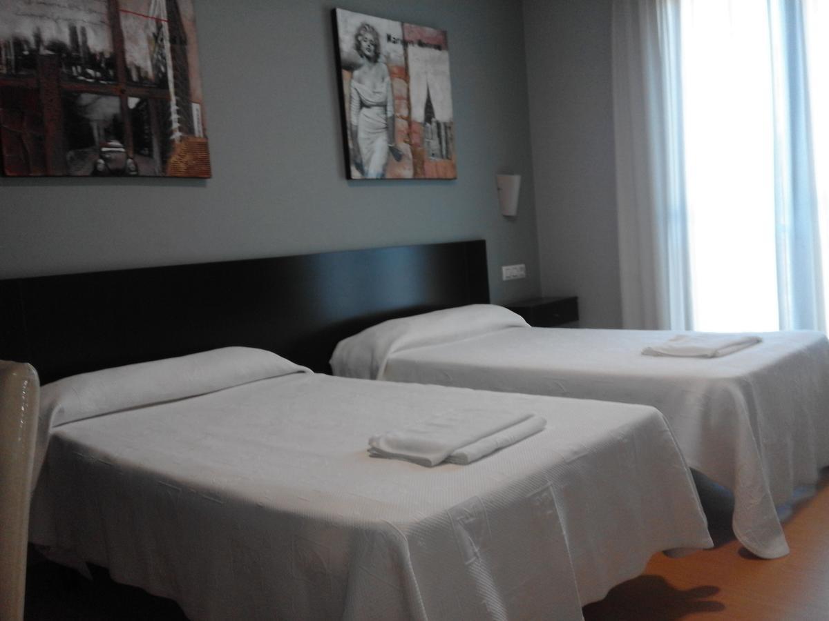Hostal Restaurante Vial أورينس المظهر الخارجي الصورة