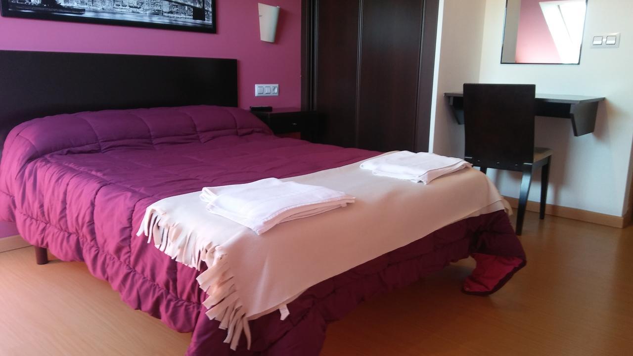 Hostal Restaurante Vial أورينس المظهر الخارجي الصورة